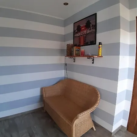 Πανσιόν Napsugar Vendeghaz *