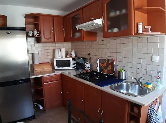 Napsugar Vendeghaz בית הארחה *